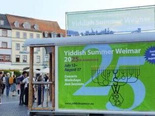 'Food for the soul': Germany's Yiddish revival